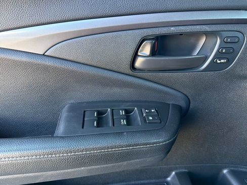 Certified 2023 Honda Passport EX-L image 11