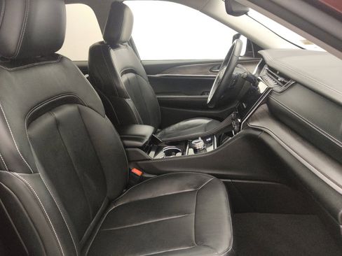 Used 2021 Jeep Grand Cherokee L Limited image 21