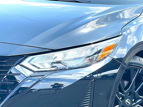 Used 2025 Nissan Sentra SR w/ Midnight Edition FWD image 4