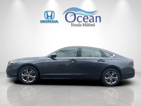 Used 2023 Honda Accord EX image 2