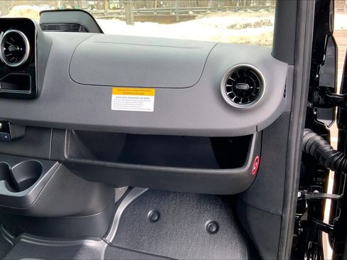 New 2026 Mercedes-Benz Sprinter 2500 image 10