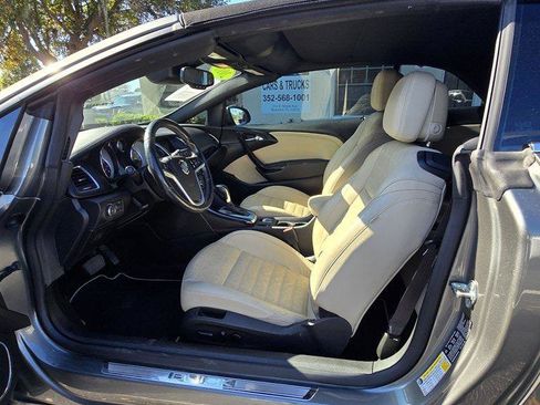 Used 2018 Buick Cascada Premium image 20