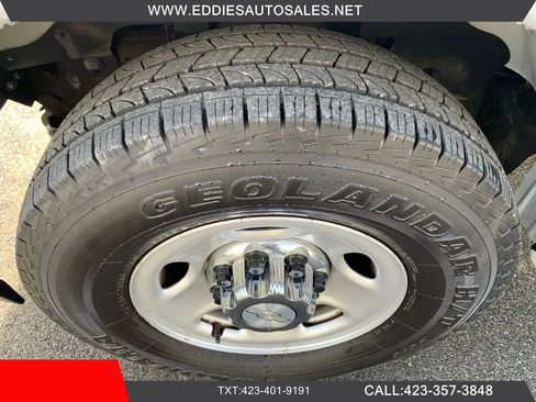 Used 2020 Chevrolet Express 3500 LT w/ LT Preferred Equipment Group image 38