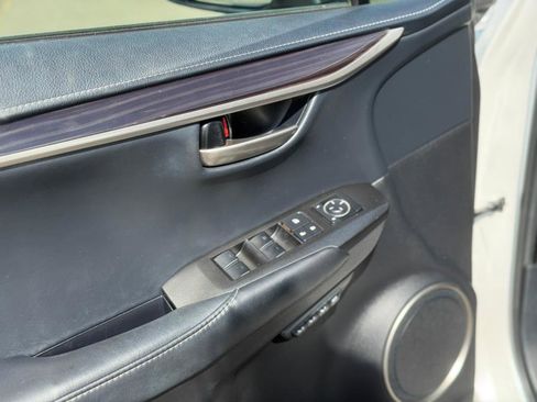 Used 2016 Lexus NX 300h AWD w/ Luxury Package image 32