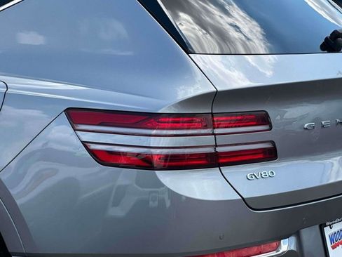 Used 2024 Genesis GV80 3.5T image 9