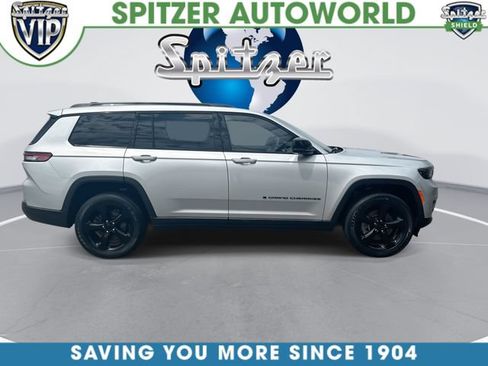 Used 2023 Jeep Grand Cherokee L Laredo AWD/4WD image 10