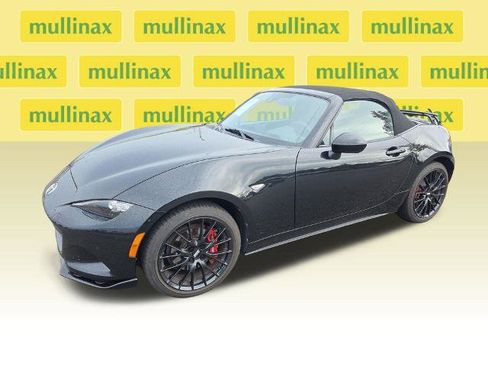 Used 2023 MAZDA MX-5 Miata Club w/ Brembo/BBS Recaro Package RWD image 14