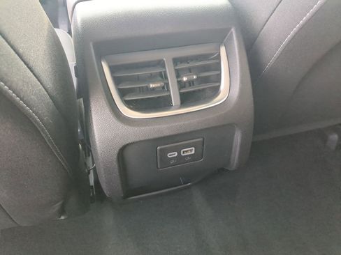 Used 2024 Chevrolet Blazer LT w/ Convenience Package FWD image 19