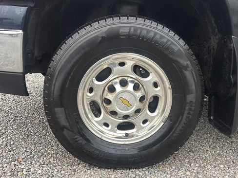 Used 2006 Chevrolet Silverado 1500 LT AWD/4WD image 14
