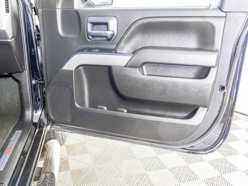 Used 2018 Chevrolet Silverado 1500 LT w/ LT Convenience Package AWD/4WD image 37