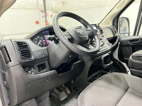 Used 2023 RAM ProMaster 2500 FWD image 23