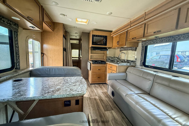 Used 2017 Ford E-450 and Econoline 450 Super Duty w/ Motorhome Prep Package RWD image 53