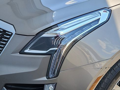 Certified 2023 Cadillac XT5 Premium Luxury w/ LPO, Floor Liner Package FWD image 8