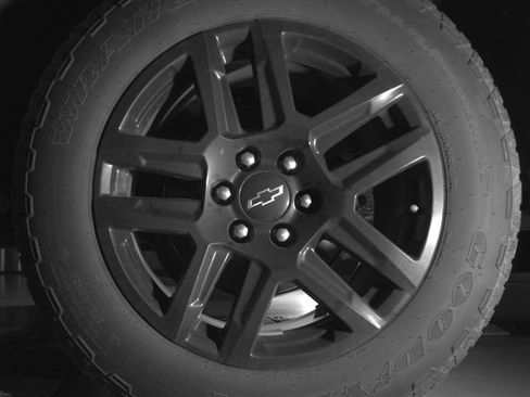 Used 2023 Chevrolet Silverado 1500 Custom w/ LPO, Dark Essentials Package image 7