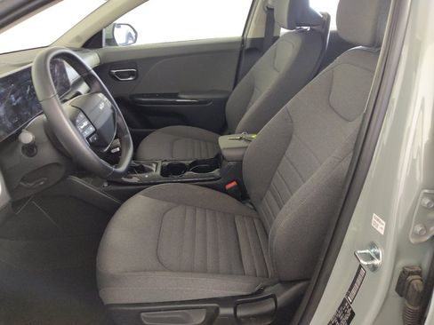 Used 2025 Kia K4 EX FWD image 17