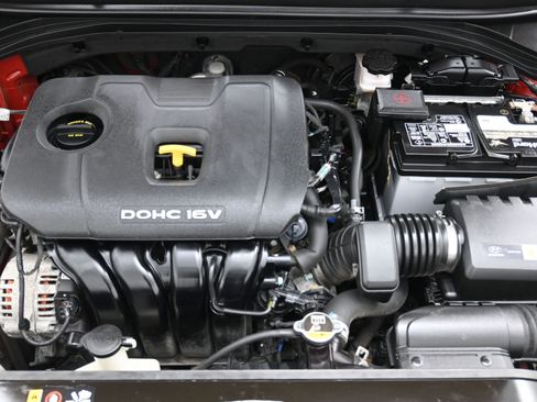 Used 2018 Hyundai Elantra SEL image 29