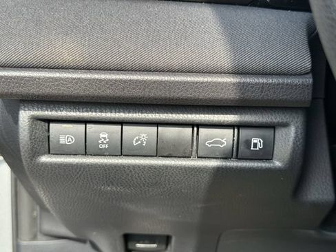 Used 2025 Toyota Camry LE FWD image 26