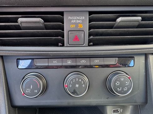 Used 2019 Volkswagen Jetta S FWD image 22