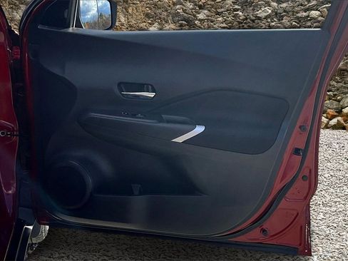 Used 2022 Nissan Kicks SV image 19