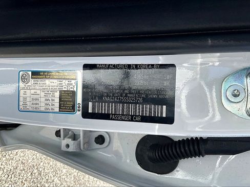 Used 2025 Kia K5 LXS FWD image 16