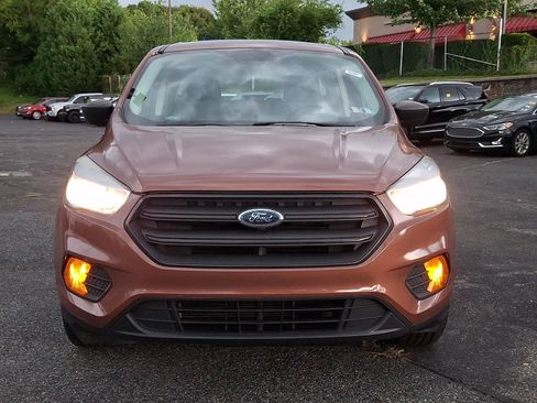 Used 2017 Ford Escape S FWD image 2