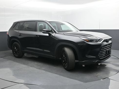 Used 2024 Toyota Grand Highlander AWD image 34