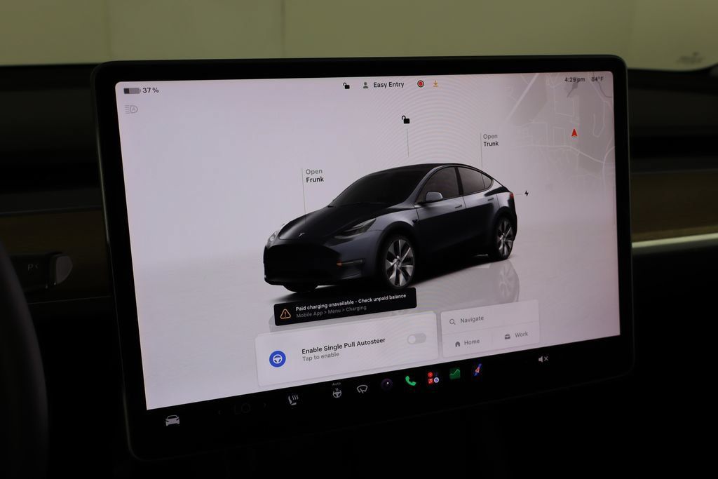Used 2023 Tesla Model Y Long Range AWD/4WD image 23
