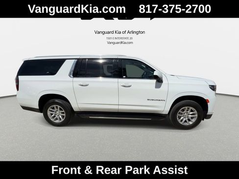 Used 2022 Chevrolet Suburban LS w/ Driver Alert Package RWD image 10