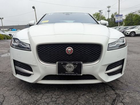 Used 2017 Jaguar XF R-Sport AWD/4WD image 4