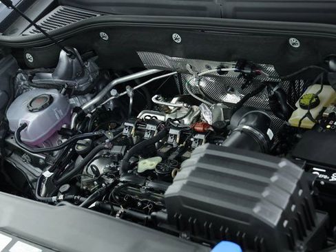 New 2026 Volkswagen Atlas SEL Premium R-Line AWD/4WD image 9