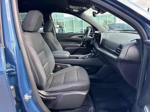 Used 2026 Chevrolet Traverse LT w/ Driver Confidence Package FWD image 18