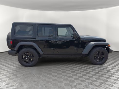 Used 2023 Jeep Wrangler Unlimited Sport AWD/4WD image 8