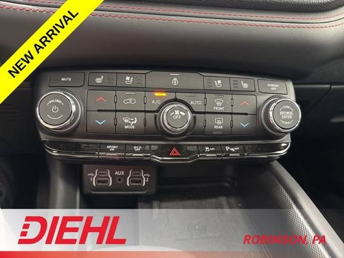 Used 2024 Dodge Durango R/T AWD/4WD image 36