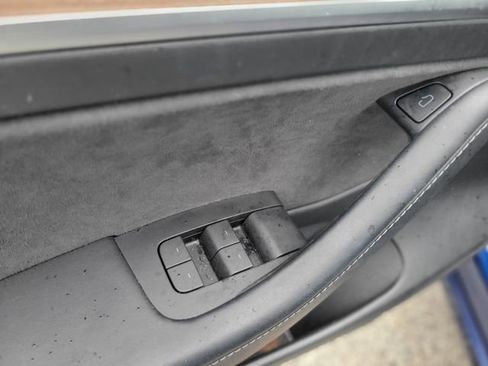 Used 2023 Tesla Model 3 Standard Range image 16