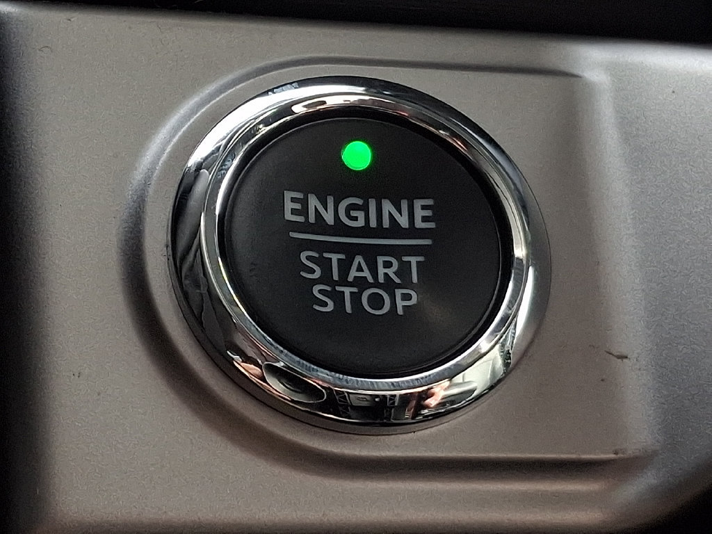 Used 2022 Ford F150 XLT w/ Equipment Group 302A High AWD/4WD image 26