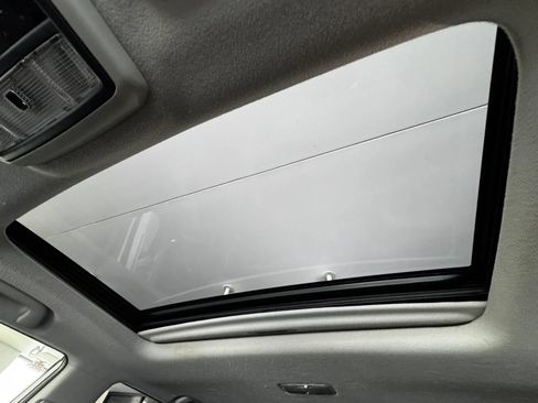 Used 2012 Toyota 4Runner Limited AWD/4WD image 35
