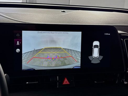 Used 2025 Kia Sportage X-Line image 15