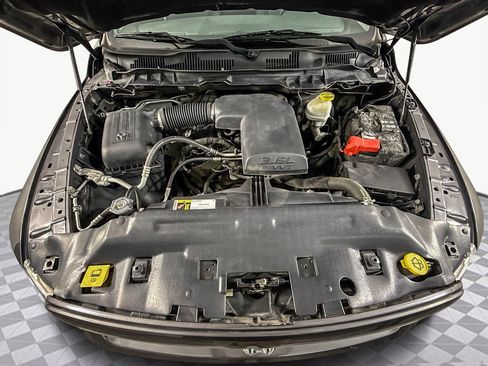 Used 2017 RAM 1500 Express image 37