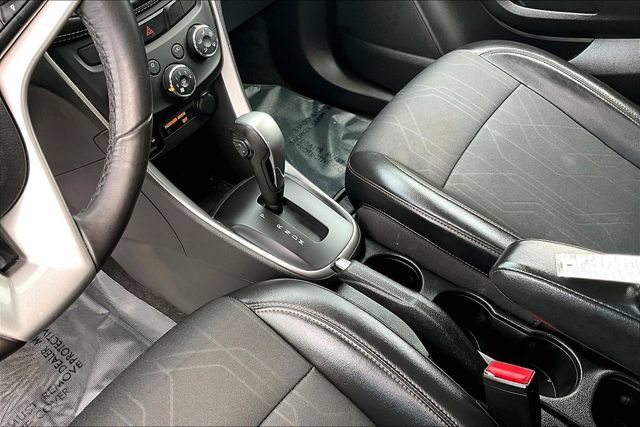 Used 2019 Chevrolet Trax LT w/ LT Convenience Package AWD/4WD image 13