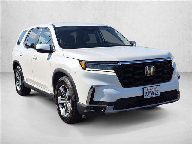 Used 2024 Honda Pilot EX-L image 3