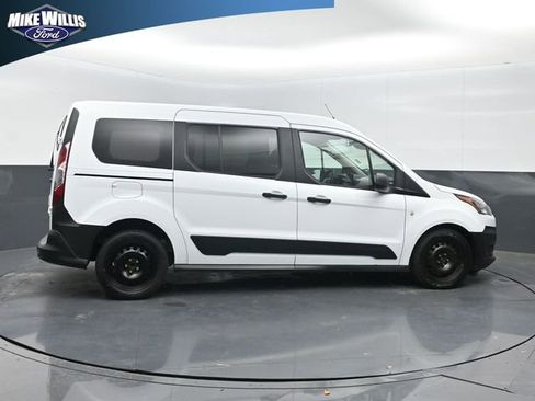 Used 2022 Ford Transit Connect XL FWD image 8
