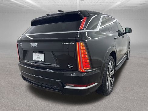 Used 2025 Cadillac Escalade IQ Luxury 2 image 11