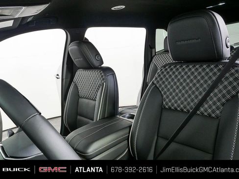 New 2026 GMC Acadia Denali w/ Super Cruise Package FWD image 5