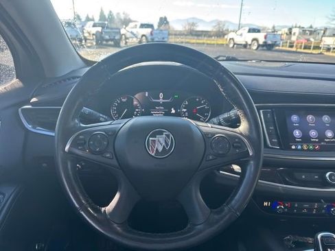 Used 2021 Buick Enclave Avenir w/ Avenir Technology Package image 16