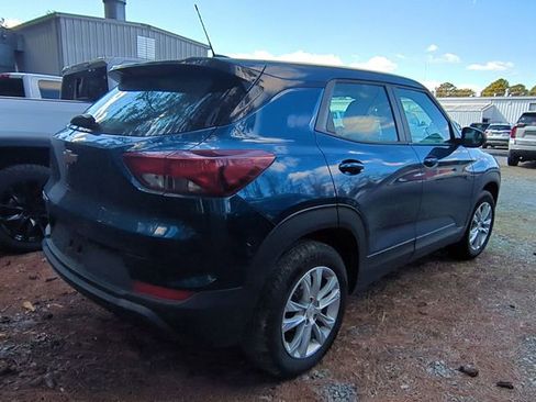 Used 2021 Chevrolet TrailBlazer LS image 6