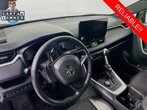 Used 2025 Toyota RAV4 XSE w/ Advanced Technology Package AWD/4WD image 9