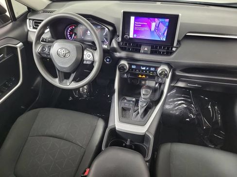 Used 2023 Toyota RAV4 XLE FWD image 15