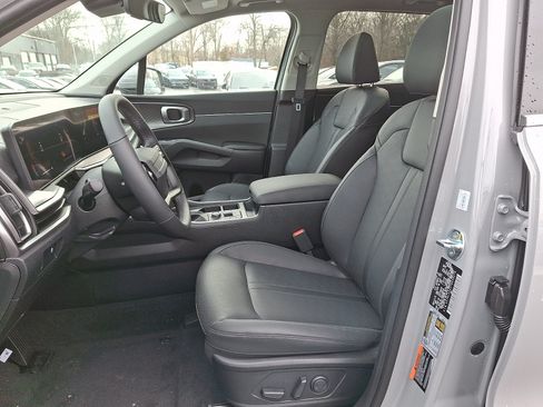 New 2026 Kia Sorento S w/ S Panoramic Sunroof Package FWD image 6