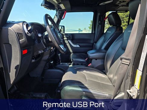 Used 2017 Jeep Wrangler Unlimited Rubicon AWD/4WD image 11