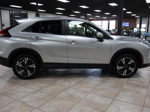 Used 2024 Mitsubishi Eclipse Cross SE AWD/4WD image 6